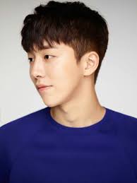 Pin By Geiger Mage On H I M Korean Male Hairstyle Short Asian Hair Korean Men Hairstyle