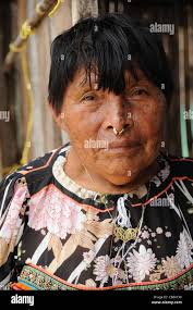 Kuna indian woman at Corbisky island in Guna Yala, Panama Stock Photo