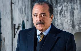 Mãe de Michael Jackson não tem mais a guarda do neto Blanket