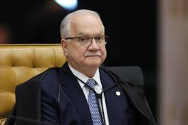 Fachin optou por agradar aos colegas de Corte e desprezar a opinião pública no caso Master