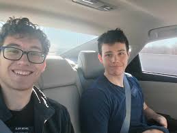 Hey woodburn, my name is Sebastian losee and me and my friend chase  hammarstrom are missionaries for our church. We love to serve and would  love to help out the community in