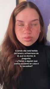 Ya casi acabo este libro… está raro en el buen sentido, jamás había leído  un dark romance (leer advertencias) con comedia, está curiosón, entretenido  y es que Rowan 🛐 ...