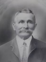 Thomas Wilde's Instagram, Twitter & Facebook