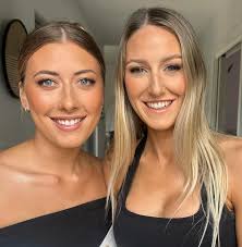 Long overdue catch up and 3 years to char about! @kia.pearl is one of the  first faces I painted in Margaret river nearly 8 years ago and I still love  our chats,