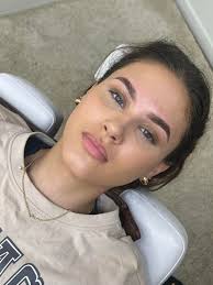 Free Brow Model Hunt for Brow Lamination and Sculpt