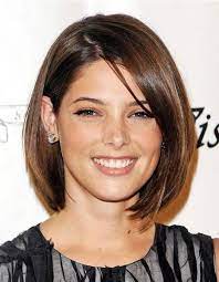 Medium bob hairstyles are iconic and trendy this year. Pin On Hair And Makeup