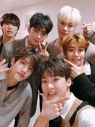 Astro Ìì¤í¸ë¡ Group Selca Astro Wallpaper Astro Astro Kpop