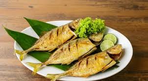 Resep bumbu pepes ikan nila. Resep Ikan Kembung Goreng Bumbu Kuning Lifestyle Fimela Com