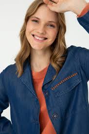 Önü Cepli Fermuar Detaylı Jean Kadın Gömlek