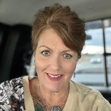 Sergeant Londerville Retires after 33 Years of Service. After a  distinguished career of more than 33 years of service, Sergeant Robert  Londerville is retiring from the Pacifica Police Department this month. He