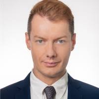 900+ "Matczak" profiles