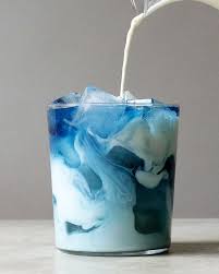 Tiffany Blue Tea Latte Tiffany Tiffanyblue Butterflypea Butterflypeaflower Tealatte Butterfly Pea Flower Tea Flower Tea Tea Latte