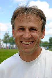 Der SV Beffendorf hat mit Martin Aichele einen perfekt ins Anforderungsprofil passenden Trainer gefunden. Er ist erfahren, erfolgshungrig und hat bei seinen ... - Martin_Aichele