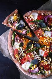 Grilled Summer Veggie Spelt Pizza Lebensmittel Essen Selbstgemachte Pizza Leckeres Essen