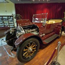 Royal Automobile Museum An Homage To King Hussein In Jordan Cool Old Cars Car Museum Automobile