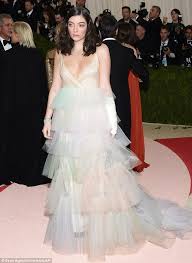 Maybe you would like to learn more about one of these? Met Gala Red Carpet Sees Lorde Suffer Unfortunate Wardrobe Malfunction Daily Mail Online