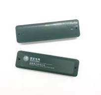 산업용 애플리케이션을 위한 UHF 금속 마운트 RFID 태그