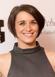 As she returns to our screens in a new drama about an abusive relationship. Vicky Mcclure Photostream Pretty Hairstyles Short Hair Styles Sell My Hair