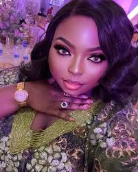 It was a beautiful celebration as my mum turned 70. It was one for the  books. What a way to end 2024. 2025 shall be my year of Ease and Elevation.  Luxury