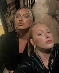 Naomi Faith (@naomiplayle) • Instagram photos and videos