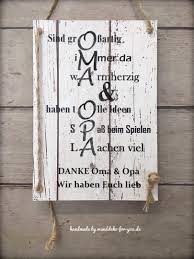 Schenken sie ihren enkeln die zeit, die die eltern oft durch beruflichen stress und hausarbeiten nicht haben! Geschenk Mit Bleibendem Wert Fur Grosseltern Handmade Schild Oma Opa Oma Opa Geschenk Geschenk Oma Geschenke Fur Oma Basteln