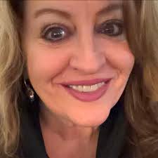 Considerate restaurant etiquette tips for reopening