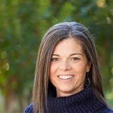 Laura Neely's Instagram, Twitter & Facebook