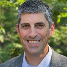 I have just heard that Curt Becker, ABI employee #10, long time resident of  San Diego, passed away