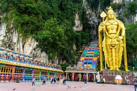 It has an enormous cave temple which has immense. The Ultimate Guide To The Batu Caves Of Kuala Lumpur