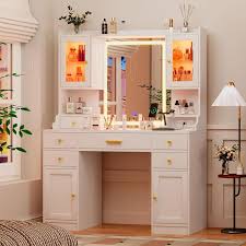White Makeup Vanity Desk With Mirror
