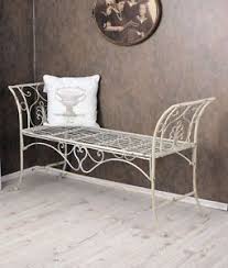 The design makes it the perfect gift for girls of all ages. Gartenbank Shabby Chic Bank Sitzbank Weiss Metallbank Landhausstil Sitzbank Weiss Gartenbank Weiss Shabby Chic Weiss