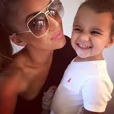 Én valószínű ezt fogom viselni laura barátnőmék esküvőjén a koszorúslány… Hodi Pamela Home Facebook