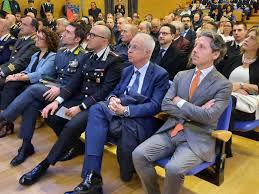 Premiati i valorosi uomini e donne della Polizia di Stato