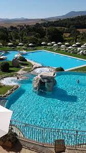 Distanza da terme di bagno vignoni = 0.19 km distanza da piazza delle sorgenti di bagno vignoni = 0.20 km distanza da horti leonini = 3.59 km distanza da cappella di vitaleta. Hotel Adler Thermae Spa Relax Resort Picture Of Adler Spa Resort Thermae Bagno Vignoni Tripadvisor