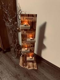 Sie können zum beispiel eine lichterkette basteln. Handgemachte Weihnachtsdeko Holzstuberl Gmbh Deko Holz Weihnachten Holz Basteln Weihnachten Weihnachtsdeko Holz