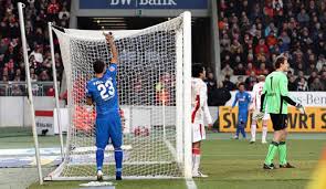 A Jens Lehmann Vfb Stuttgart 2008 2010 65 Apps 0 Goal Classic The Goalkeeper Threw The Lost Shoe Of Sejad Salihovic Tsg 1899 Hoffenh Jens Lehmann Goal Net Goalkeeper