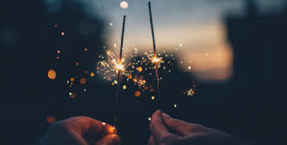 A 22h00, feu d'artifice sur la plage des arènes. Vks3k2jxfkt0jm