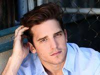 Ши Бакнер (Shea Buckner)