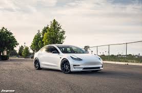 Tesla model y after 1,200 miles: Solid White Tesla Model 3 Dual Motor Gets A Set Of Forgestar Cf10 Wheels In Satin Black