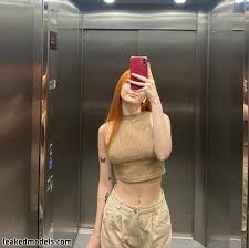 Fernanda Hanzen  feeh.hanzen2  feeh_hanzen Nude Leaks OnlyFans Photo 17  - Leaked Models