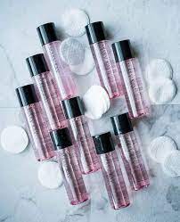 Shop women's mary kay white size os cleanser & exfoliant at a discounted price at poshmark. 5 Keburukan Menggunakan Tisu Basah Mary Kay By Eiqa Facebook