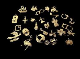 Pin En Dijes En Chapa De Oro 14k Bano De Plata Y Acero Inox