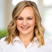 Ashley Huisenga's Instagram, Twitter & Facebook