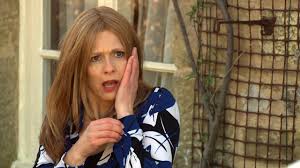 Samantha elizabeth giles (born 2 july 1971) is an english actress and author. Emmerdale Spoilers Slap Bernice Blackstock Attacked By Jealous Leyla What To Watch