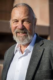 Real Capital Solutions CEO Marcel Arsenault invests in distressed office  buildings