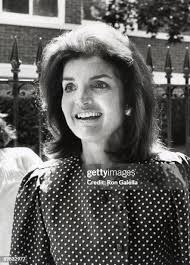 39 Photos & High Res Pictures