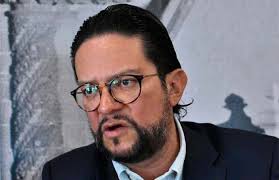 Encabeza P. Nava nuevo Col. de Arquitectos