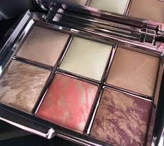 The hourglass holiday palette has been revealed, and there's two palettes for 2021! Hourglass Ambient Lighting Edit Universe Swatches Holiday 21