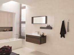 Based on a design by edilfiorentini, iris ceramica ceramic surfaces have been used to enhance a new showroom in rome, creating an attractive, welcoming space where visitors can appreciate all the unique qualities of the brand. Porcelanosa Und Venis V Hartz Gmbh