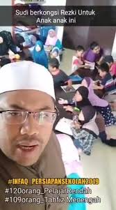 Petani juga menawarkan rawatan ruqyah. Tabib Bilal Pusat Rawatan Amal Inicio Facebook